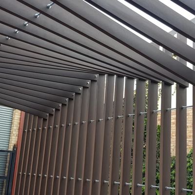 200mm chống ăn mòn bằng gỗ có mái che bằng gỗ Pergola Anti Uv Patio bằng gỗ Pergola